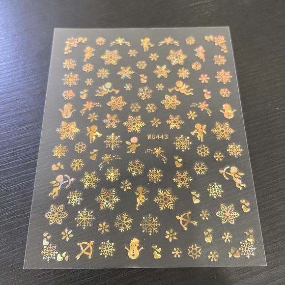 3pc Christmas nail stickers - Picture 2 of 4